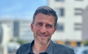 Nicolas Franck est psychiatre à l'hôpital Le Vinatier et enseignant.