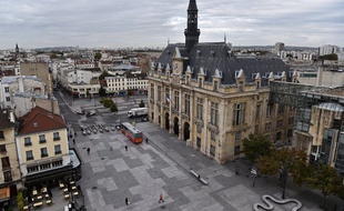 L'agression a été rapportée par un deuxième employé de la mairie de Paris.