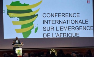 Le président sénégalais Macky Sall lors de l'ouverture de la "Conférence internationale sur l'émergence de l'Afrique", le 18 avril 2015 à Abidjan