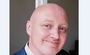 James Dunne raconte le calvaire qu’il vit depuis 5 ans pour avoir dénoncé les agissements de son entreprise (illustration)