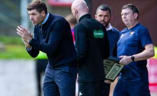 Steven Gerrard est l'entraîneur des Glasgow Rangers.