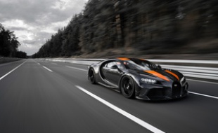 La Bugatti qui a dépassé les 490 km/h.
