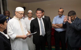 Manuel Valls était le 1er août 2013à la mosquée d'Ozoir-la-Ferrière.