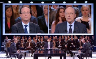 Sa confrontation avec le ministre des Affaires étrangères Alain Juppé a donné lieu, pendant 40 minutes, à un affrontement parfois musclé mais extrêmement technique.