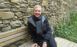 Anne Hiegel.