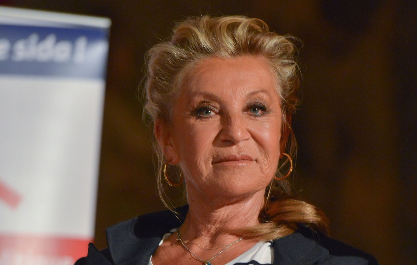 Sheila réagit à la mort de son fils: «Ce qui se dit sur la Toile me blesse  profondément»