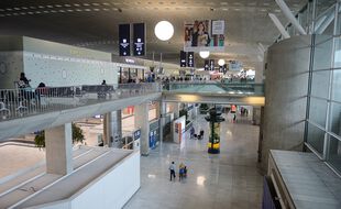 Les pays de l'Union européenne rouvrent leurs portent progresssivement