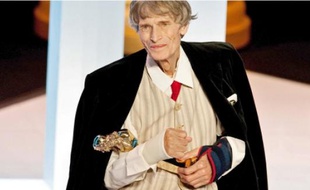 Laurent Terzieff a reçu son dernier molière du meilleur interprète en avril 2010.