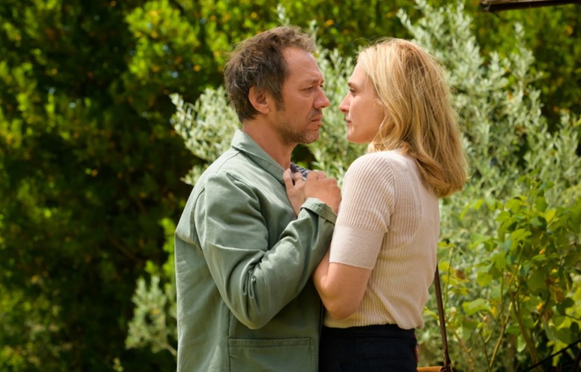 Films Et Séries Tv Avec Julie Gayet Séries Mania: «Dans "Soupçons", on m'a proposé un rôle de blonde