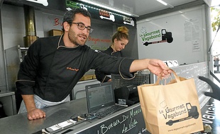 Le Gourmet Vagabond s'est installé fin novembre sur la place Hoche.