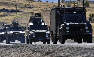 Plus de 20 personnes ont été tuées dans un "incident" survenu jeudi matin dans la province turque de Sirnak (sud-est), située à la frontière irakienne, a déclaré le gouverneur local, Vahdettin Özkan, sans dire dans quelles circonstances elles avaient trouvé la mort.