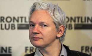 Le fondateur de Wikileaks, Julian Assange, s'entretient avec Hassan Nasrallah, le chef du mouvement chiite libanais Hezbollah, dans la première d'une série d'émissions diffusée mardi par la chaîne télévisée russe en anglais, RT.