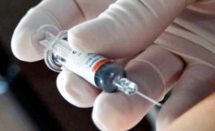 Dans chaque centre, leséquipes vaccineront jusqu'à 100 000 personnes.