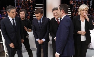 Sur le plateau du débat pour la présidentielle diffusé le 21 mars 2017.