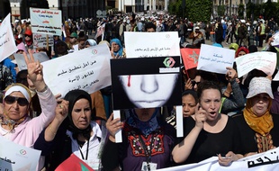 Des femmes manifestant pour leurs droits, le 8 mars 2015 à Rabat (Maroc).