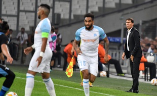Un capitaine isolé, un latéral débordé, un coach dépassé.