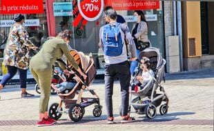 Les règles d'indemnisation des salariés contraints de garder leurs enfants diagnostiqués positifs au Covid-19 privilégient paradoxalement les non-vaccinés. (Illustration)