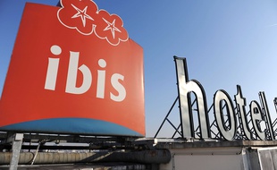 L'hôtel Ibis de Clichy Batignolles en 2009.