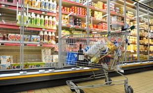 Chariot de supermarché. Image d'illustration.