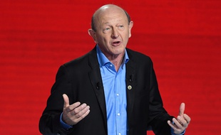 Le président du Front Démocrate, Jean-Luc Bennahmias, lors du second débat des candidats de la primaire de la gauche, le 15 janvier 2017 à Paris.