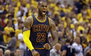 LeBron James dépasse Michael Jordan dans l'histoire des play-offs.