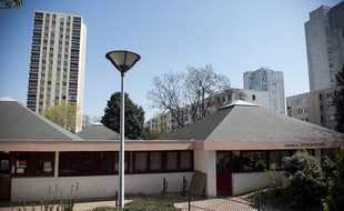 Le 02 avril 2012. Illustration de l'ecole maternelle Chateaubriand, Rue Corvisart, a Creteil. Un enseigant de 48 ans a ete mis en examen pour agression sexuelle sur 3 ecolieres de 4 ans.