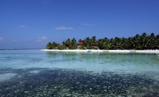 Le président des îles Maldives Mohamed Waheed a annoncé mercredi à Rio de Janeiro que son pays, un des plus directement touchés par le réchauffement climatique, deviendrait d'ici à cinq ans "le premier pays à devenir une réserve marine" et "la plus grande du monde".