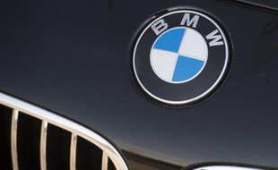 Le constructeur automobile bavarois BMW est resté le maître incontesté du haut de gamme en 2014 devant Audi et Mercedes-Benz