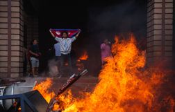 Parlement en feu, 19 morts… Le point sur la colère qui embrase le Népal