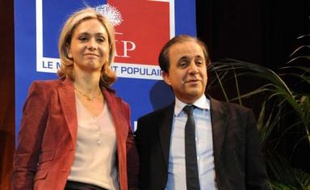 Roger Karoutchi et Valérie Pécresse, lors du premier débat contradictoire des primaires UMP pour le élections régionales, début 2009.