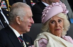 Charles III n’en fait qu’à sa tête (couronnée) et ça inquiète Camilla