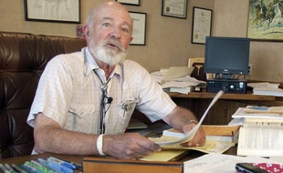 Le juge G. Todd Baugh, dans son bureau du Montana.