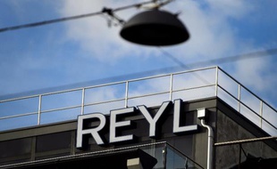 Façade en date du 15 juin 2013 de la banque Reyl à Genève