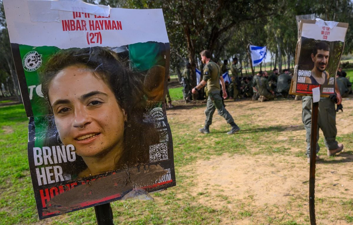 Cessez-le-feu à Gaza : Israël confirme l’identification de deux otages israéliens morts restitués mercredi