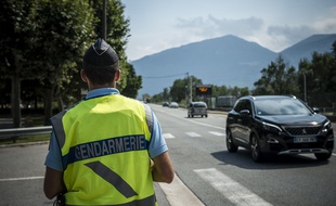 Un contrôle routier de la gendarmerie à Nice (image d'illustration).