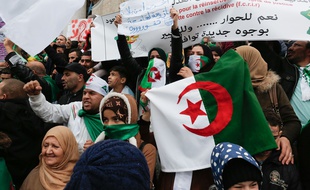 Les manifestations ont commencé il y a un mois.