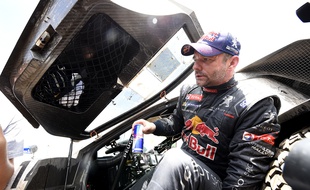 Sébastien Loeb après sa première victoire d'étape sur le Dakar, le 4 janvier 2015, en Argentine.