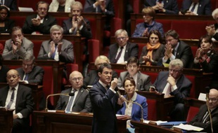 Le Premier ministre Manuel Valls, le 25 novembre 2015 à l'Assemblée nationale à Paris