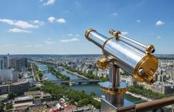 Oui, oui, on peut aussi observer les étoiles et le ciel en plein Paris