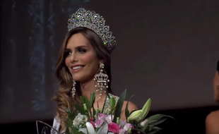 Angela Ponce espère que son élection apportera respect, tolérance et amour.
