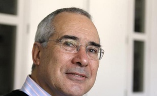 L'économiste britannique Nicholas Stern, le 1er avril 2010 à Paris