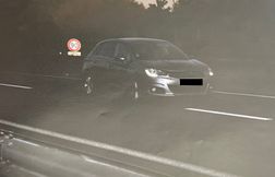 Flashé à 130 km/h, son amende est finalement annulée car sa femme accouchait