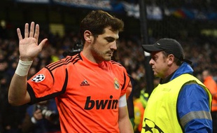 Iker Casillas, mis sur le banc par José Mourinho contre Malaga.