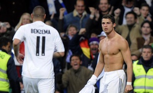 Cristiano Ronaldo célèbre un but en Liga espagnole le 5 décembre 2009