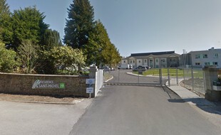 Un cluster a été détecté au sein de l'Ehpad Saint-Michel à Plougourvest dans le Finistère.