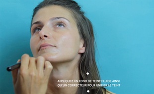 Pour un entretien, optez pour un maquillage discret.