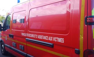un véhicule de pompiers. illustration.