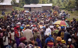Des combats ont opposé mardi les rebelles congolais de Laurent Nkunda à des miliciens pro-gouvernementaux après une accalmie de cinq jours dans l'est de la République démocratique du Congo (RDC), où l'ONU a annoncé le renforcement de ses troupes.