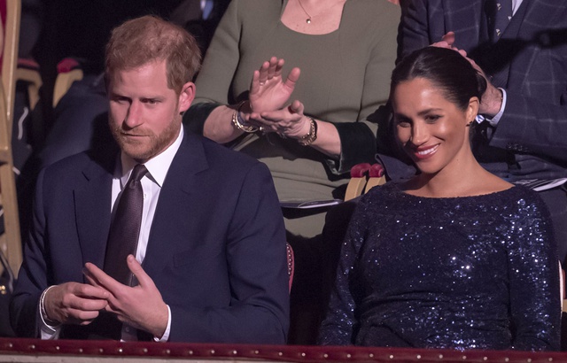 640x410_harry-meghan-train-casser-codes-