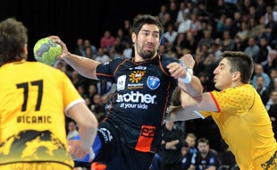 Montpellier est revenu à la hauteur du Paris SG et de Chambéry en tête de la D1 de hand, après sa victoire sur Tremblay (40-30), mais Dunkerque a marqué le pas à Ivry (22-22), samedi lors de la 2e journée.